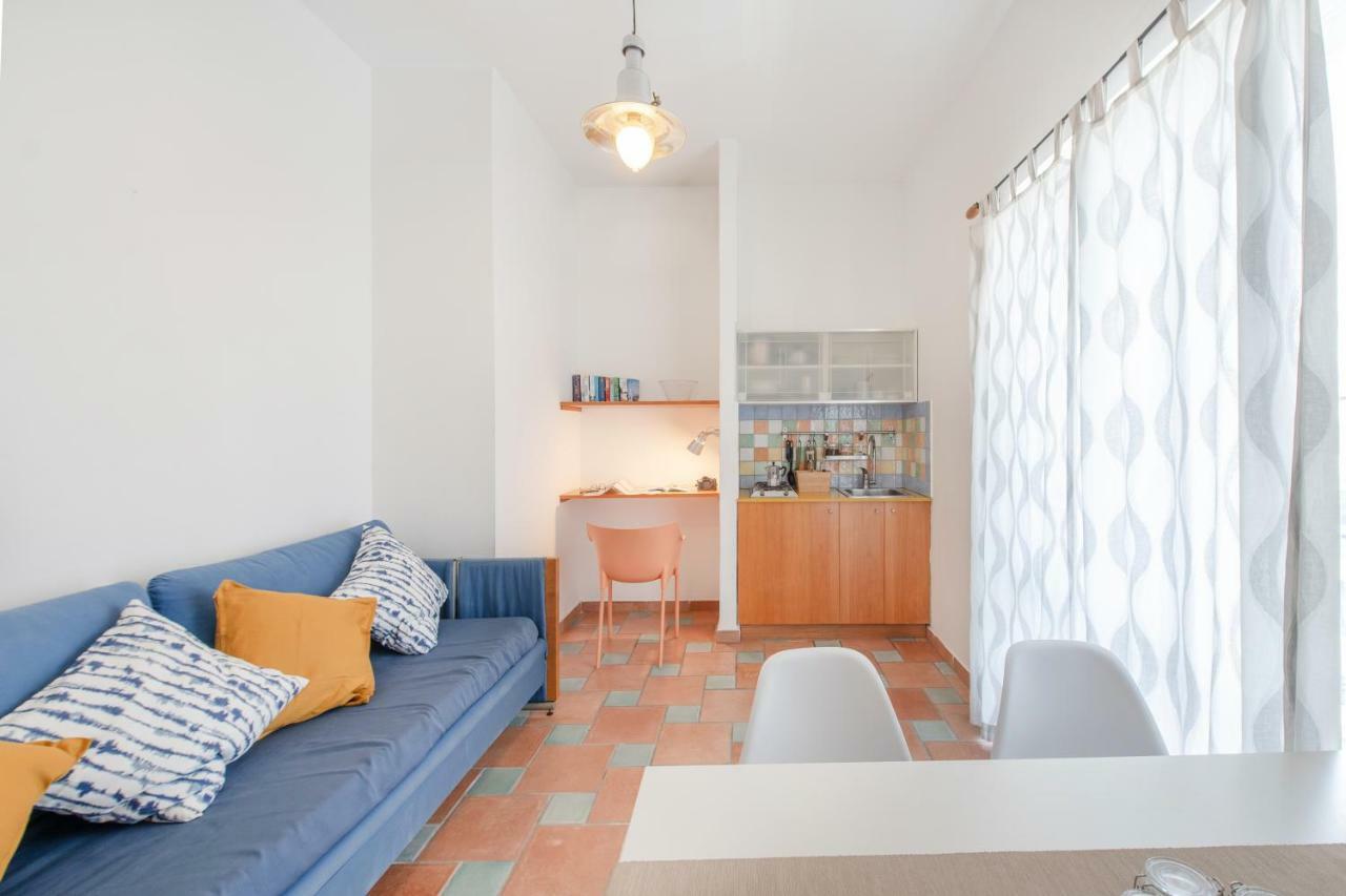 Gioia 37 Apartments Procida Bagian luar foto