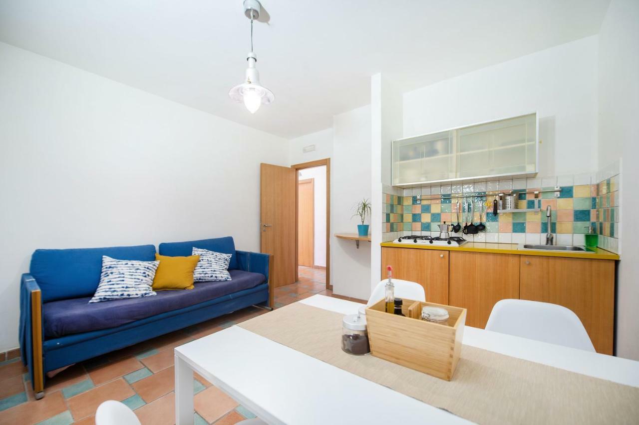 Gioia 37 Apartments Procida Bagian luar foto